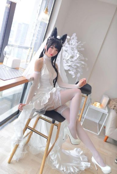 日本美女bbw_云播放粤语日本成人在线