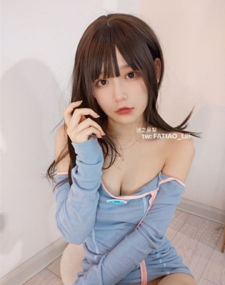 久久视频这里有精品_BD英语高清迅雷在线观看