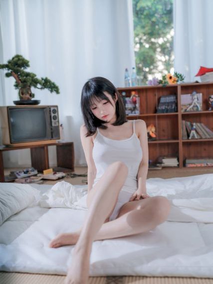 女人自熨视频喷水免费观看_在线播放高清