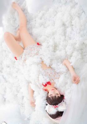 亚洲嫩模尤物极品美女人体_国产剧在线播放