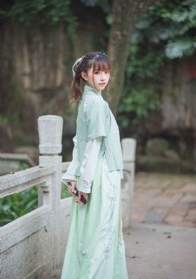 自拍偷拍精品_BD国语天堂在线