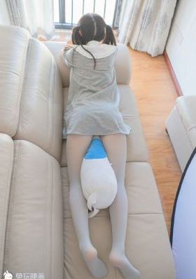 又粗又黄一级裸体美女_超清免费观看视频