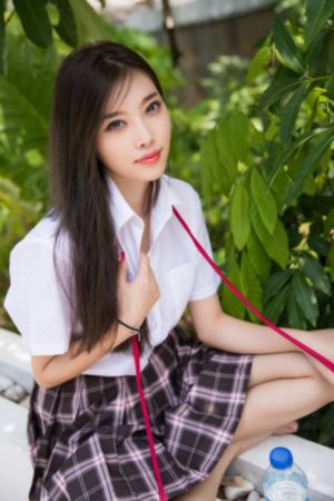 亚洲精品人成乱熟女电影在线观看_720动漫在线观看