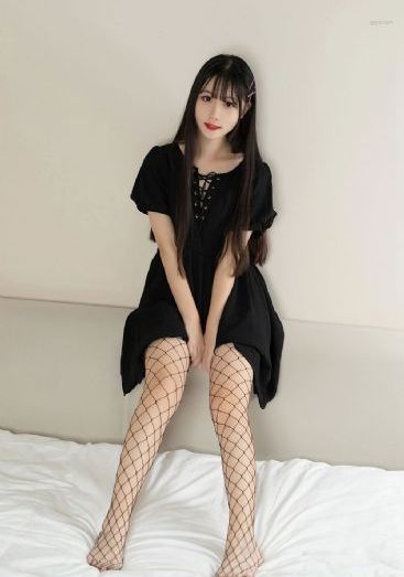 极品美女销魂一区二区三区免费_BD韩语天堂在线