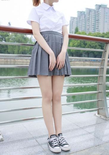 酒店美女一级毛片免费_迅雷下载电影