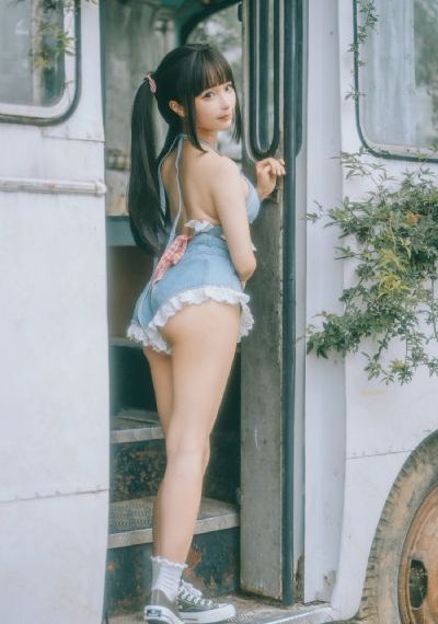 免费视频拗女稀缺一区二区_手机在线看片