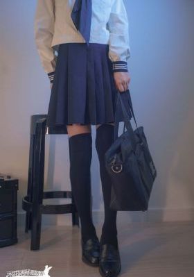操老女人视频_BD英语免费全集观看
